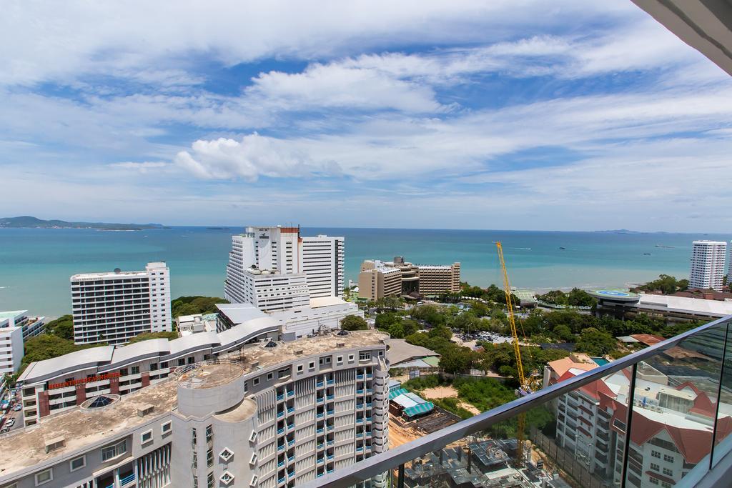 The Cliff Residence Condo Pattaya Kamer foto