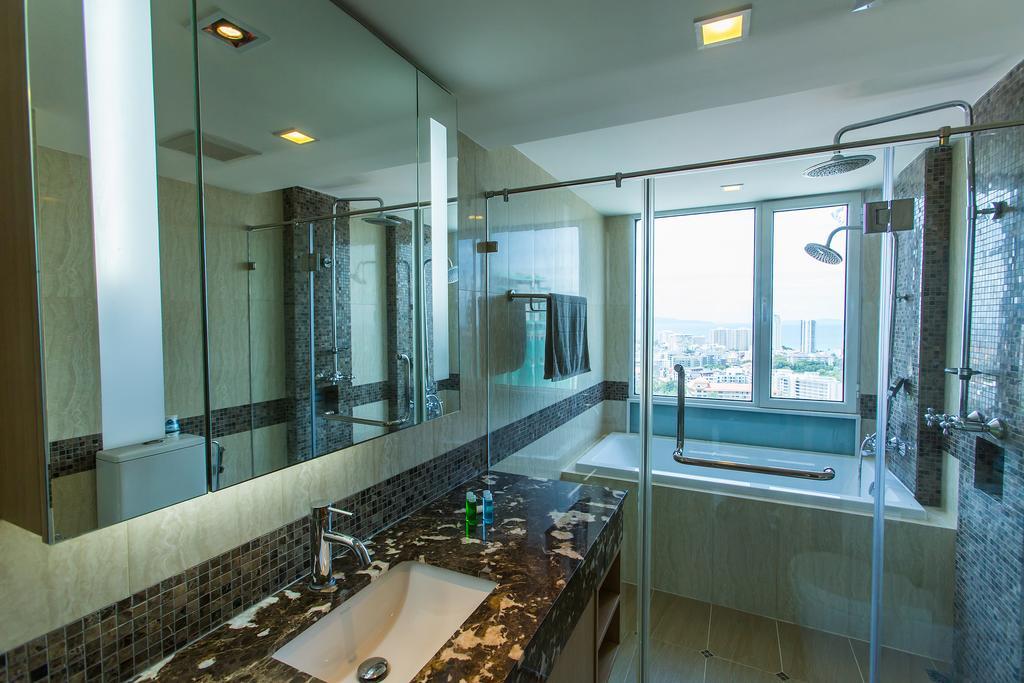 The Cliff Residence Condo Pattaya Kamer foto