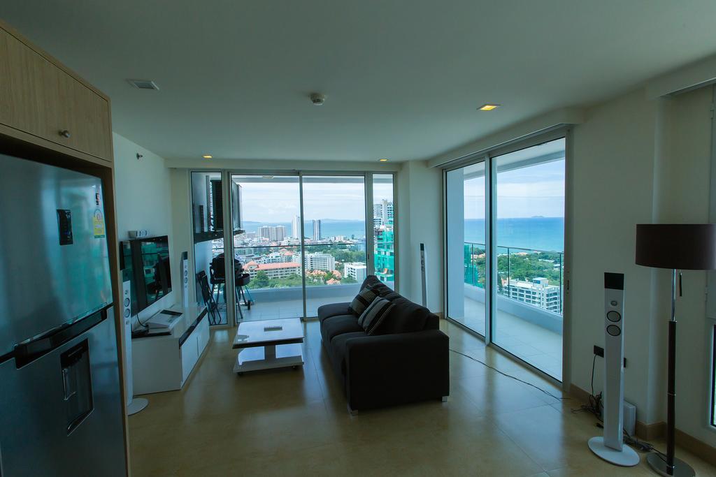 The Cliff Residence Condo Pattaya Kamer foto