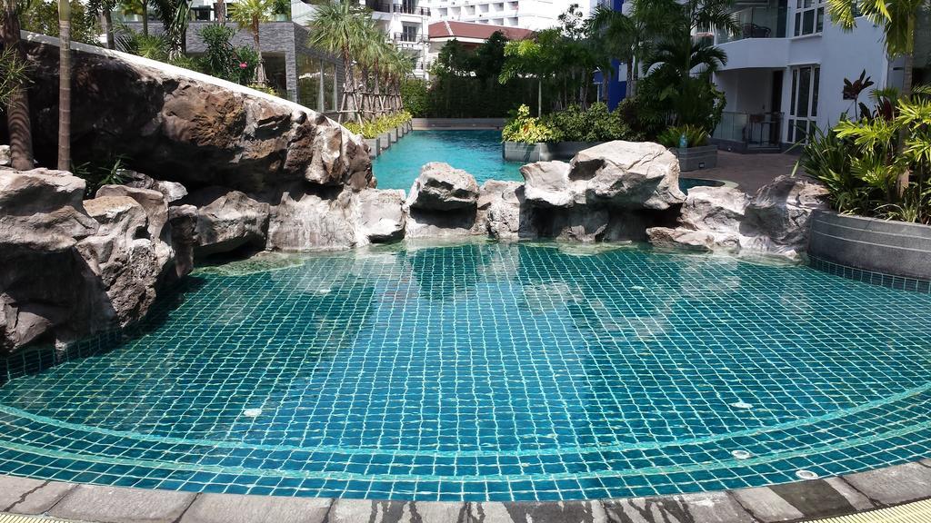 The Cliff Residence Condo Pattaya Buitenkant foto