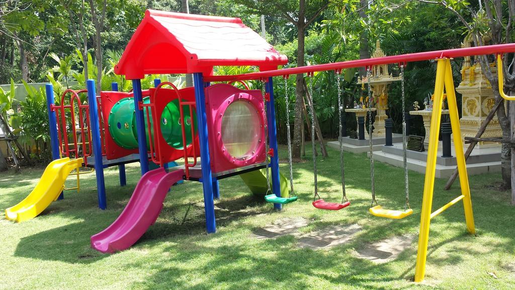 The Cliff Residence Condo Pattaya Buitenkant foto