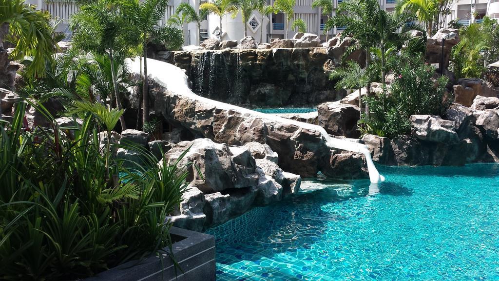 The Cliff Residence Condo Pattaya Buitenkant foto